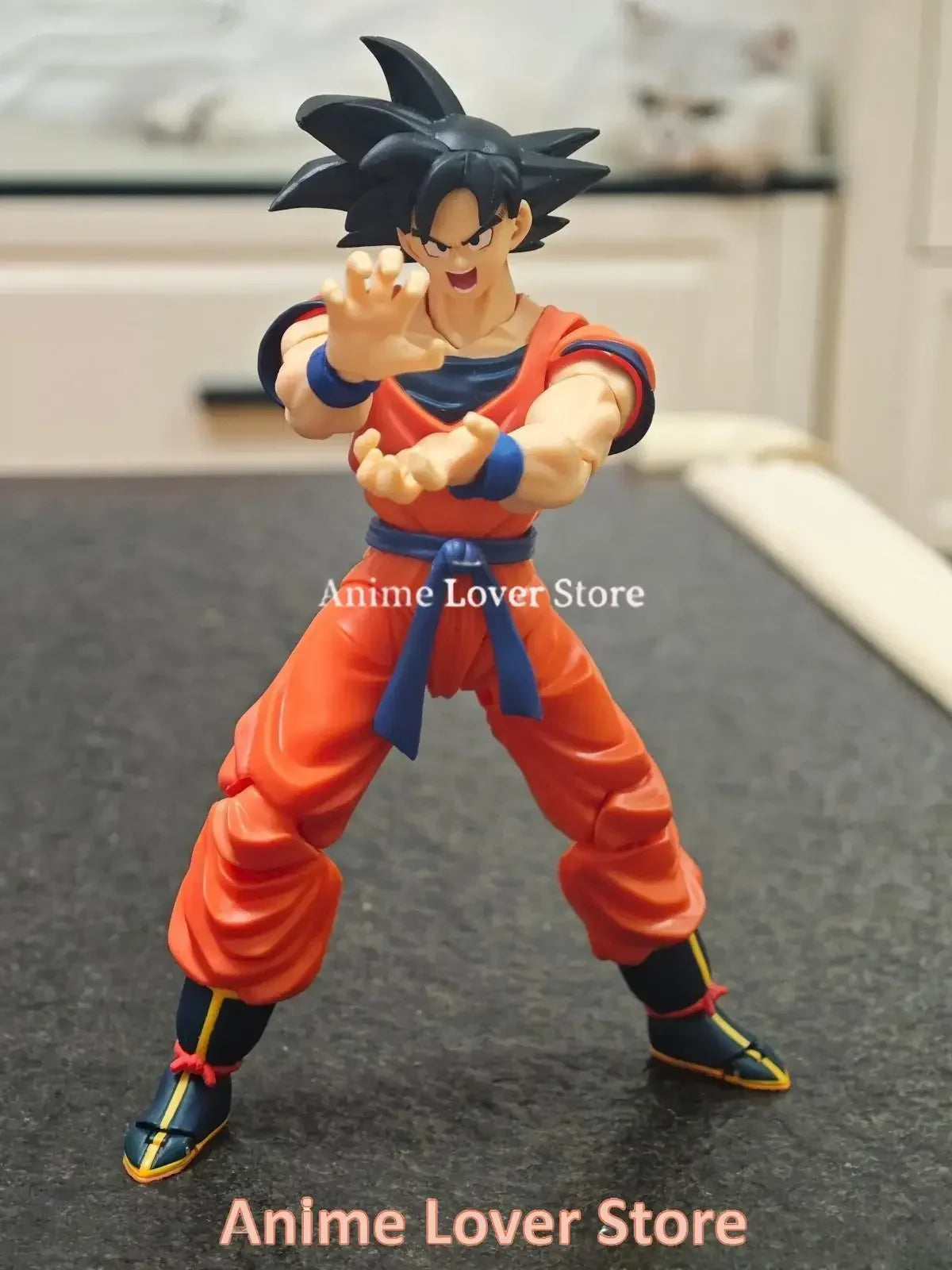 Bandai SHFiguarts SHF Dragon Ball Super Saiyan Trunks Son Goku Figures for Enthusiasts - Image 2